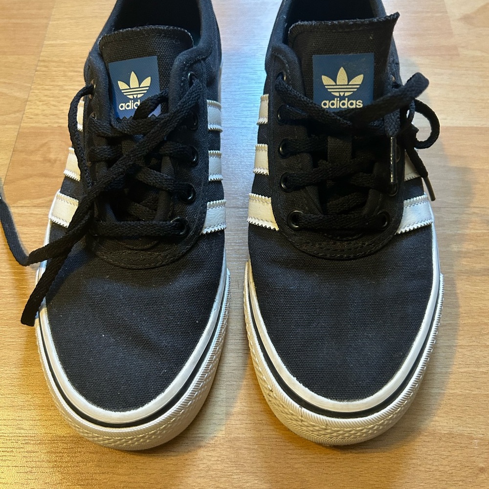 Adidas black causal sneakers-men’s 7